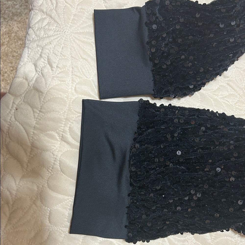 Black Sequin Sweater and Pants Set - Picture 6 of 6